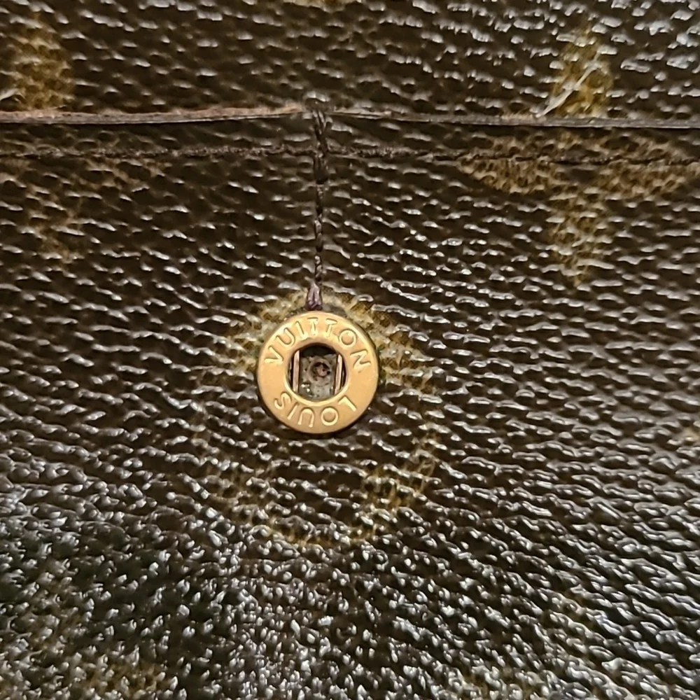 Louis Vuitton Monogram Brown Sarah Wallet
